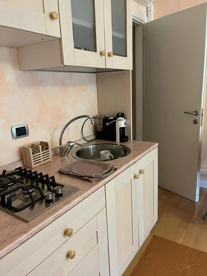 Casa Teo, A Un Passo Dal Centro Apartman Verona Kültér fotó